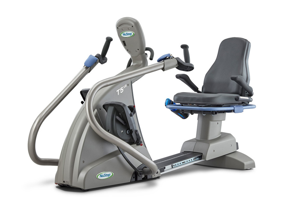 seated-recumbent-cross-trainer-stepper-t5xr-model-product-shot