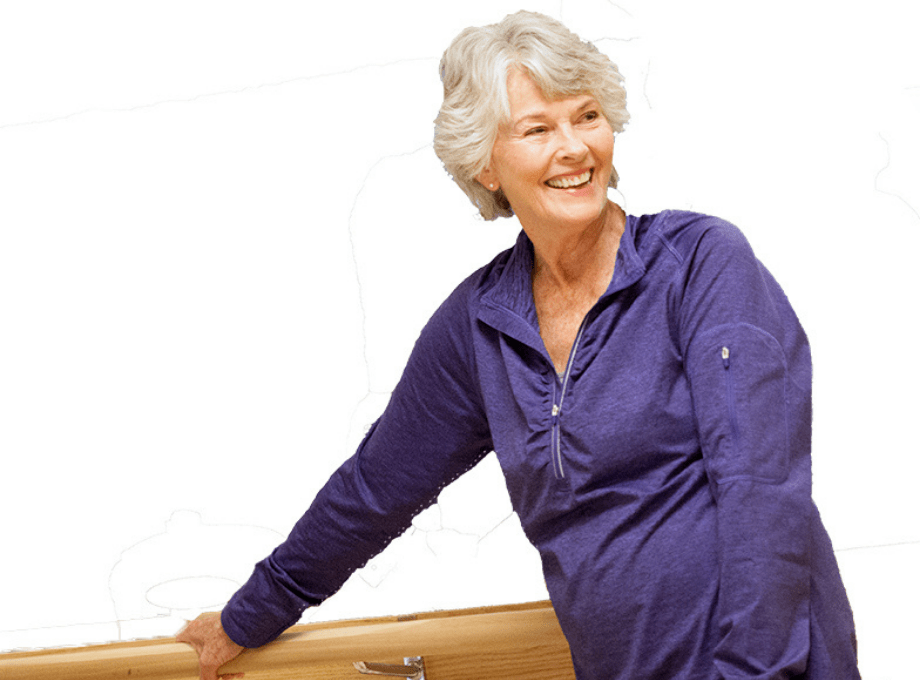 elderly_lady_smiling_into_the_distance_in_athlesiure