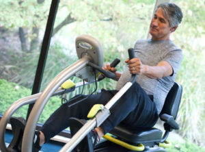 nustep-t4r-action-shot-elderly-gentleman